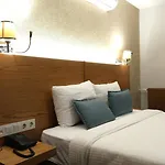Varyant 伊兹密尔