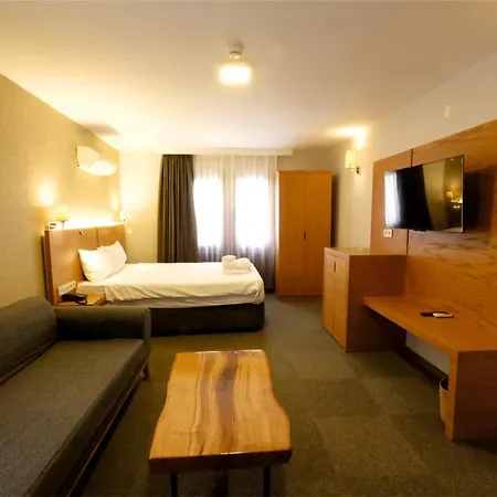 Varyant Hotel *